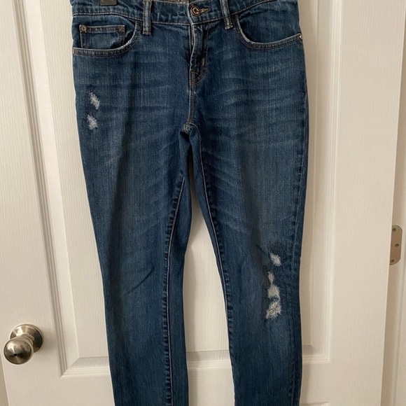 C. Wonder Women’s Mid Rise Distressed Skinny Jeans Dark Wash Blue Size 29 NWOT - Picture 1 of 9